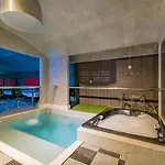 Urbano Adult Only 2*