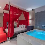 Spa Urbano Motel Adult Only