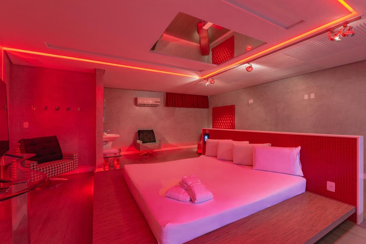 Urbano Adult Only 2*